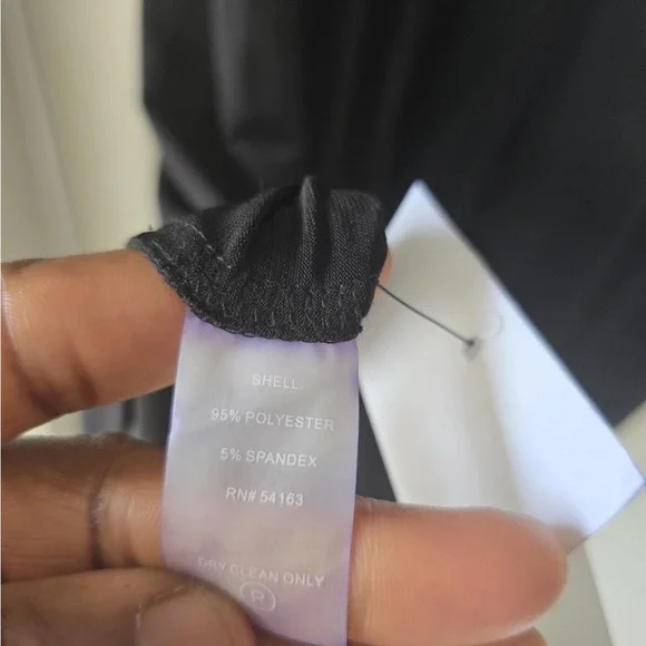 $99 Calvin Klein Black Dress 10 Women Shift Cold Shoulder Flutter Sleeve New - Picture 11 of 14